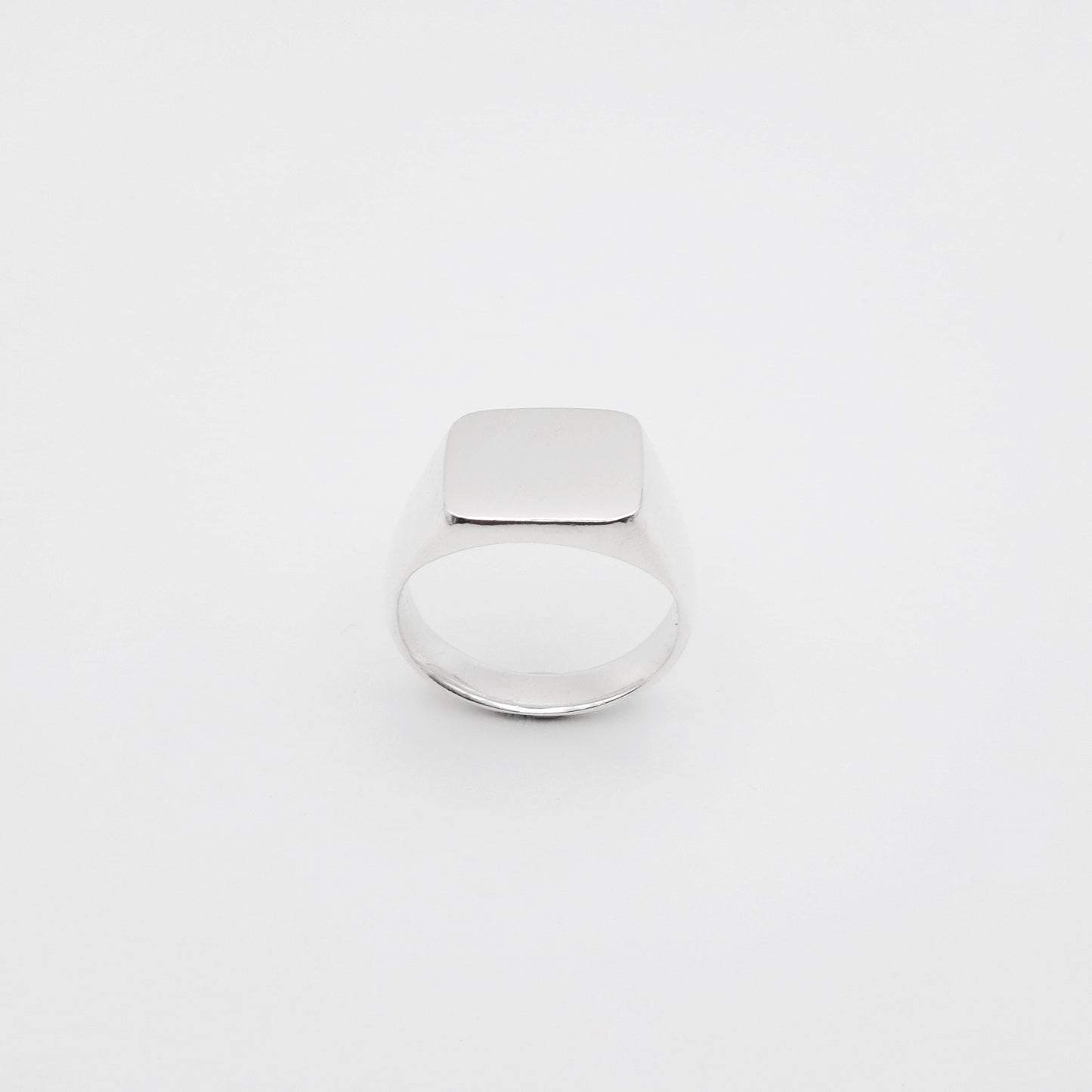 Don signet ring