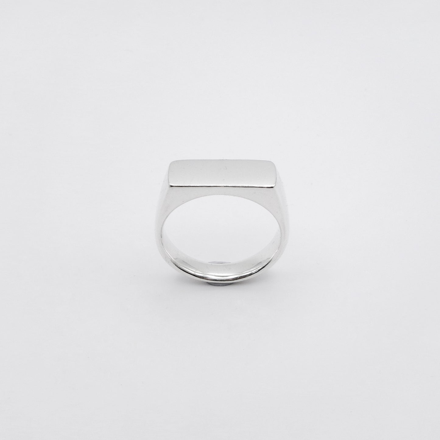 Milton rectangle signet ring